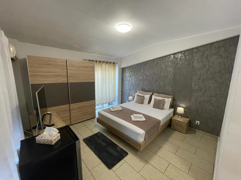 Hotel Rivoli Βουκουρέστι 3*,